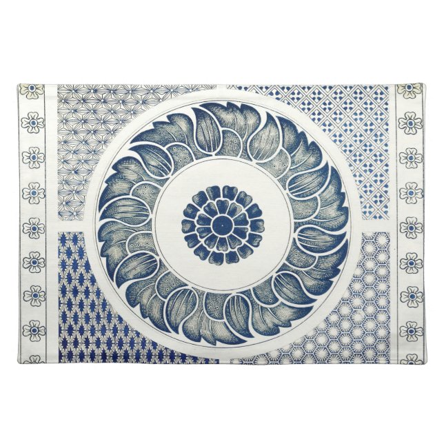Blue White Floral Chinese Round Placemat (Front)