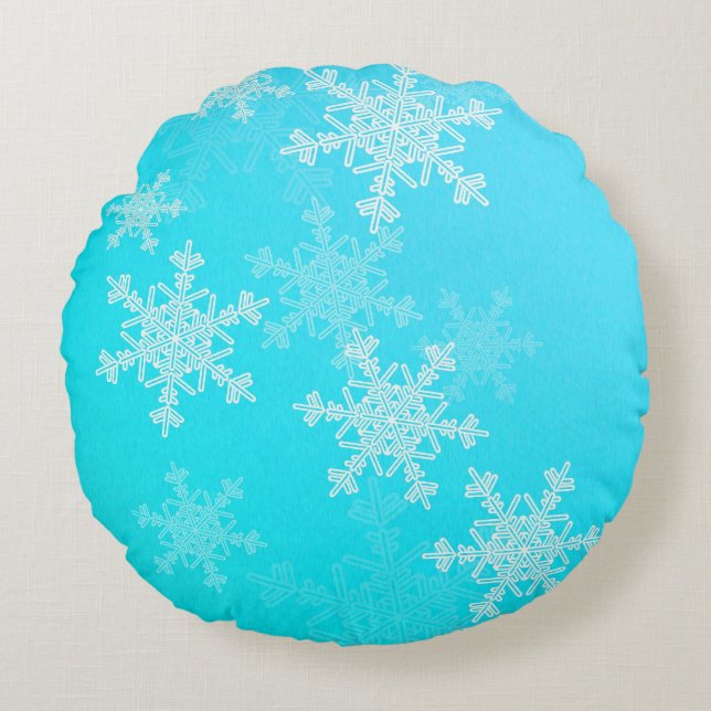 Blue White Snowflakes Minimalist Christmas Round Pillow (Front)