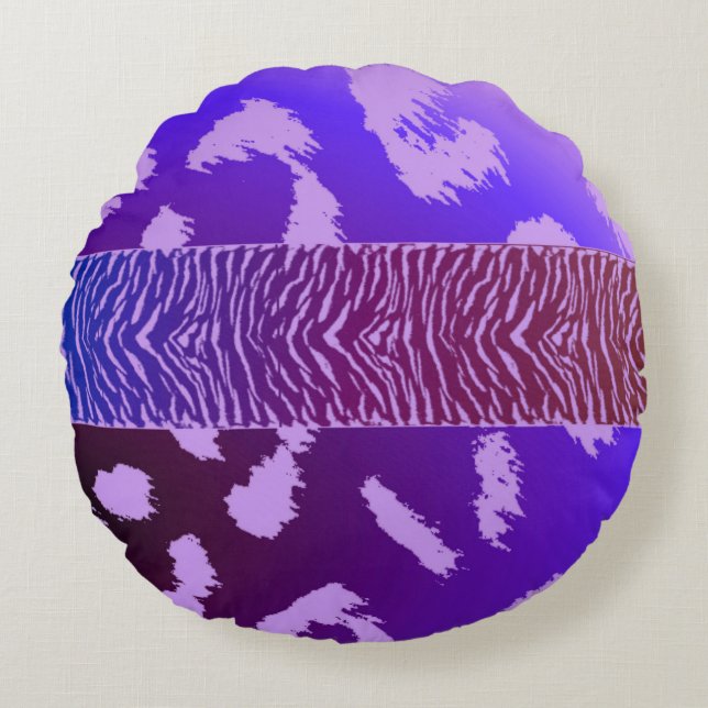 Blue Wild Animal Pattern Round Pillow (Front)