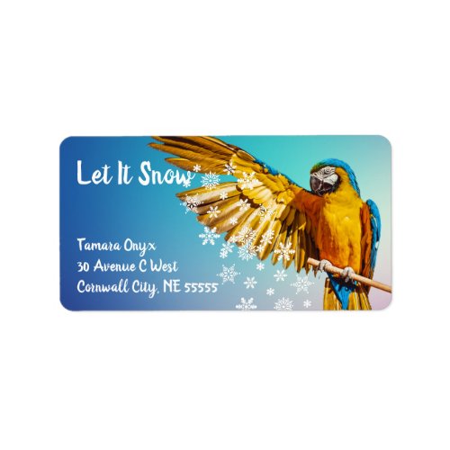 Blue  Yellow Macaw Throws Snow Label