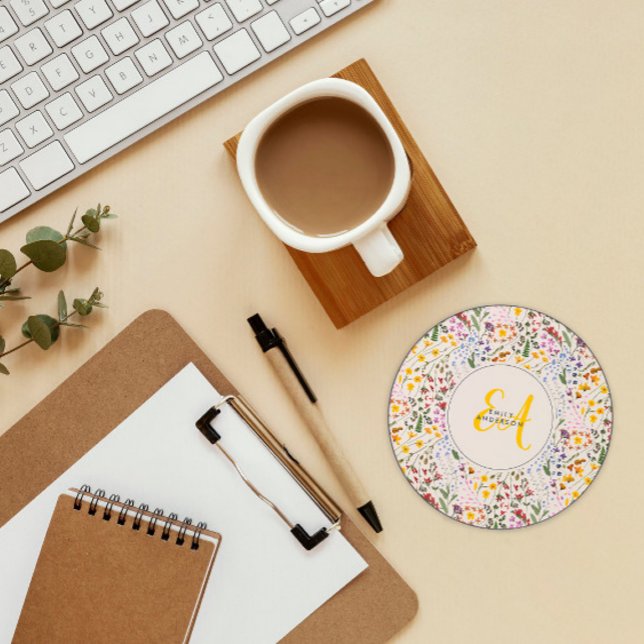 Blue yellow rainbow cute personalised elegant  wir wireless charger  (Creator Uploaded)