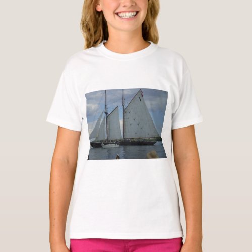 Bluenose Schooner Tall_Ship Racing Girls T_Shirt