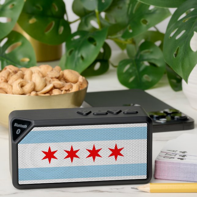 Bluetooth speakers with flag of Chicago, USA (Insitu(Table))