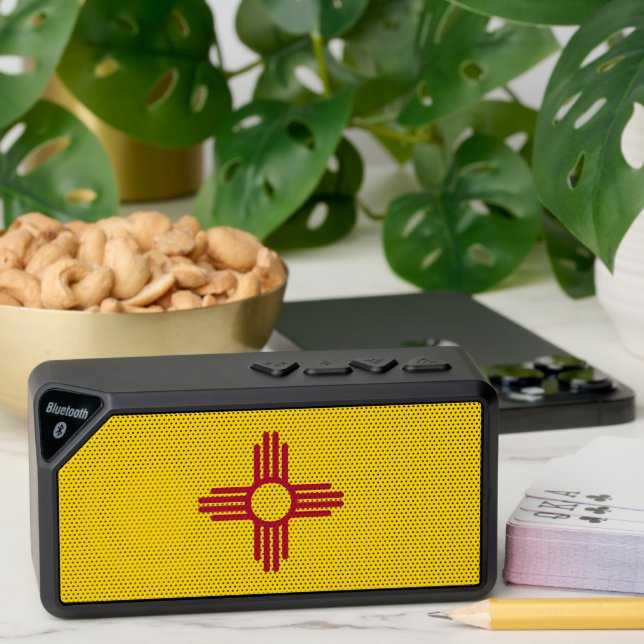 Bluetooth speakers with flag of New Mexico, USA (Insitu(Table))