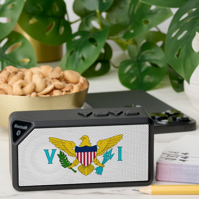 Bluetooth speakers with flag of US Virgin Islands (Insitu(Table))