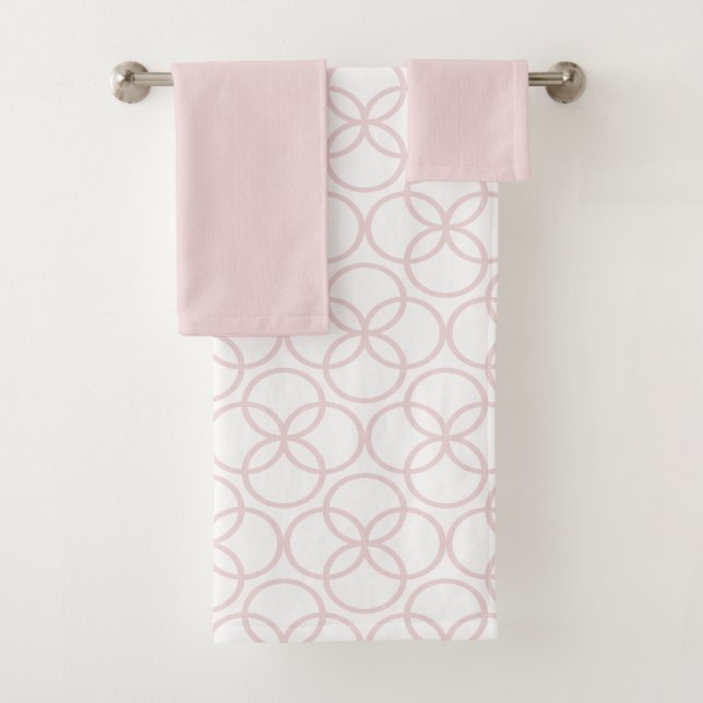 Blush and Grey Overlapping Ellipse Bath Towel Set (Insitu)
