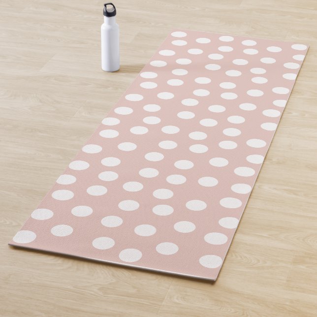 Blush pink polka dots yoga mat (In Situ)