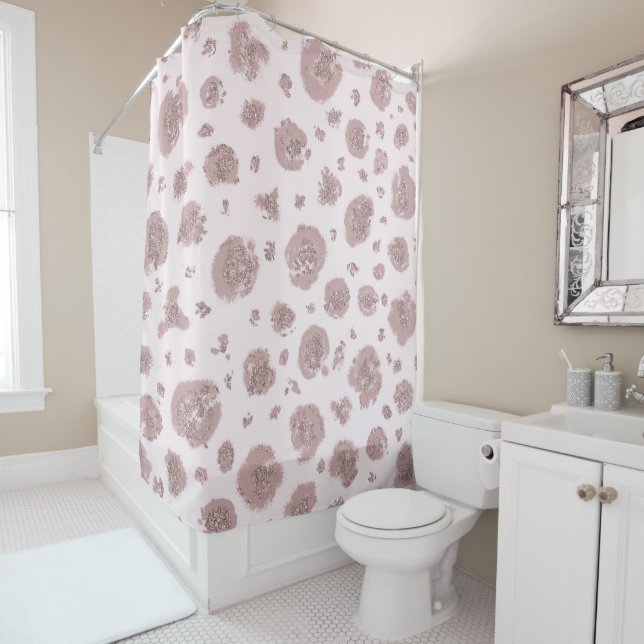 Blushing Pink Leopard Cheetah Print Pattern Shower Shower Curtain (In Situ)