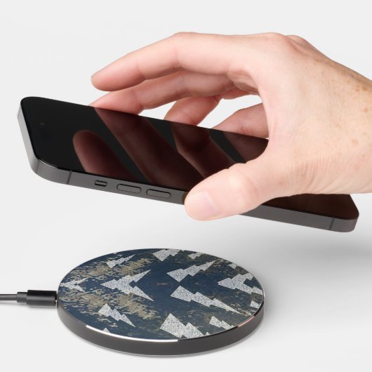 Boa Image Lightning Pattern Wireless Charger (Hand)