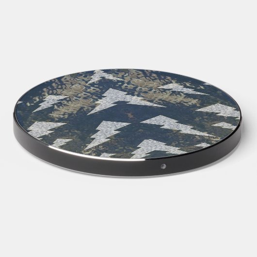 Boa Image Lightning Pattern Wireless Charger (Front 2)