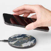 Boa Image Lightning Wireless Charger (Hand)
