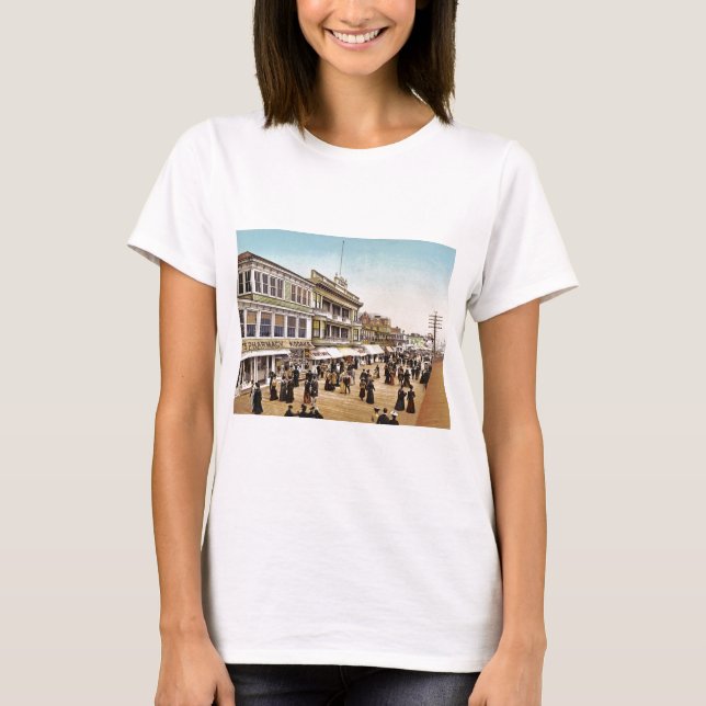 Boardwalk at Atlantic City 1900 T-Shirt (Front)