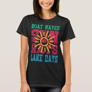 Boat Waves Sun Rays Lake Days Cute Retro 70s Summe T-Shirt