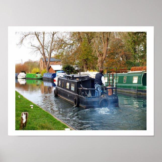 Boating on the Newbury canal Poster (Front)