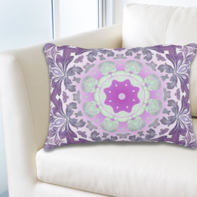 Boho chic Bohemian lilac purple mandala Decorative Pillow (Boho chic Bohemian lilac purple mandala Decorative Pillow)