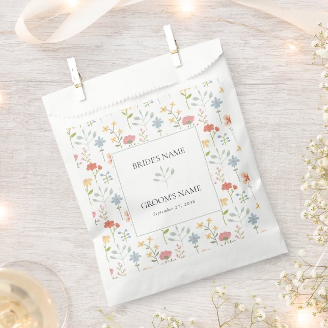 Boho Chic Wildflowers Modern Floral Wedding Favor Bag (Clipped)