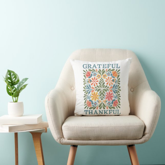 Boho Floral Quotes "Grateful Thankful" Throw Pillow (Chair)