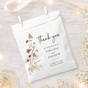 Modern Tropical Floral Welcome Bags