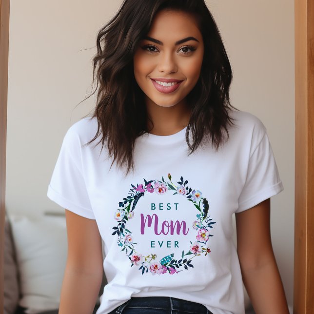 Boho Floral Wreath Best Mom Ever T-Shirt (Creator Uploaded)