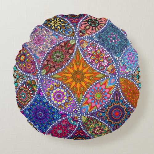 Boho Mandala Quilt Pattern Colorful Hippie Style Round Pillow