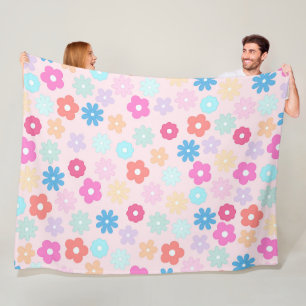 Boho Pink Daisy Flowers Pattern Fleece Blanket