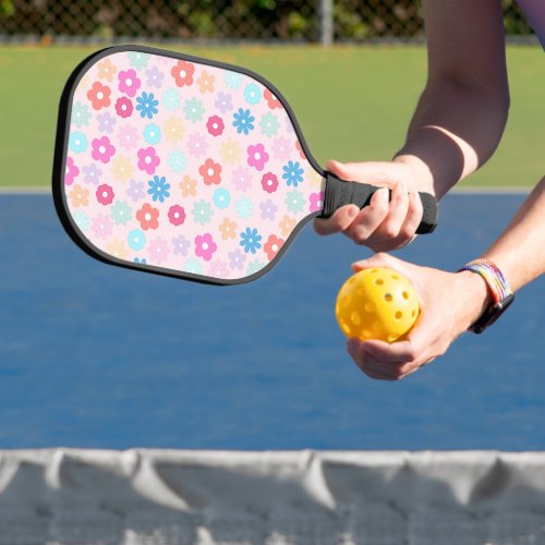 Boho Pink Daisy Flowers Pattern Pickleball Paddle