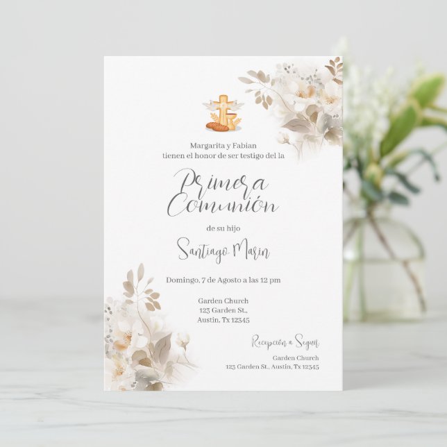 Boho Spanish First Holy Communion Invitation (Standing Front)