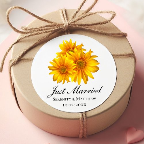 Boho Sunflowers Country Wedding Just Married  Classic Round Sticker