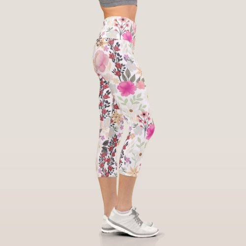 Boho Wildflowers Pink Floral Capri Leggings