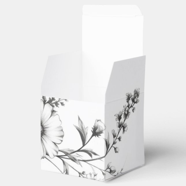 Bold B&W Wildflowers Favor Boxes (Opened)