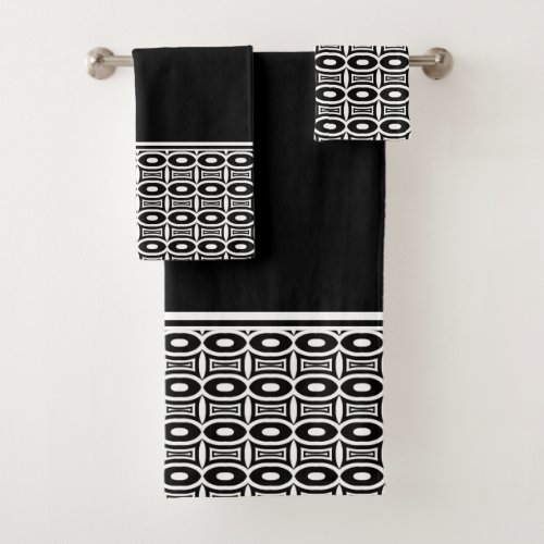 Bold Black and White Abstract Geometric Pattern Bath Towel Set