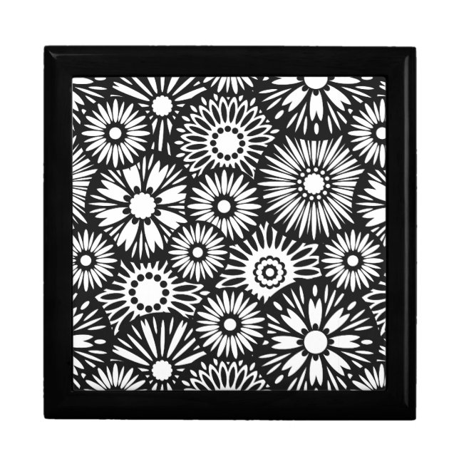 Bold Black White Retro 70s Graphic Daisy Pattern Keepsake Box (Front)