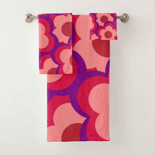 Bold Color Retro Hippie Flower Pattern Bath Towel Set (Insitu)