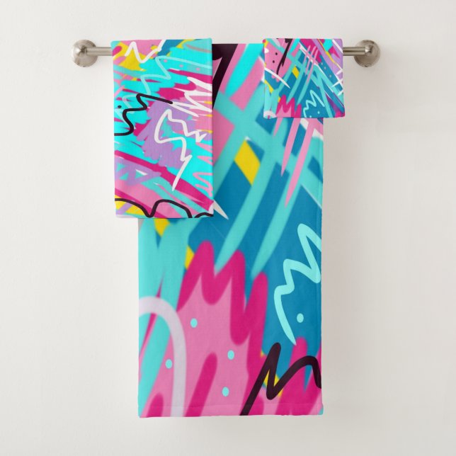 Bold Expressive Abstract Print  Bath Towel Set (Insitu)