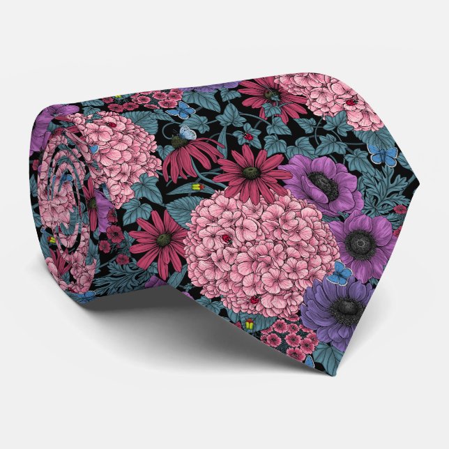 Bold garden florals neck tie (Rolled)