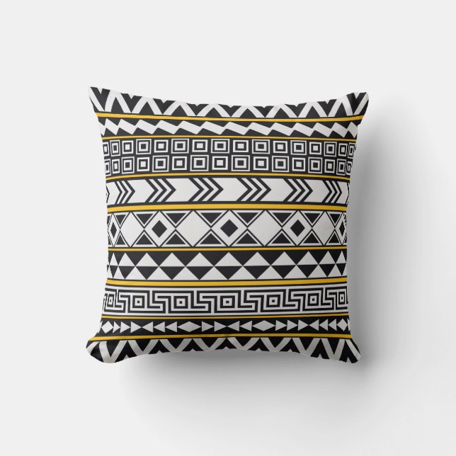 Bold Geometric Pattern Throw Pillow (Front)
