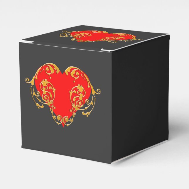Bold Romantic Valentine Red Goth Heart  Favor Boxes (Front Side)