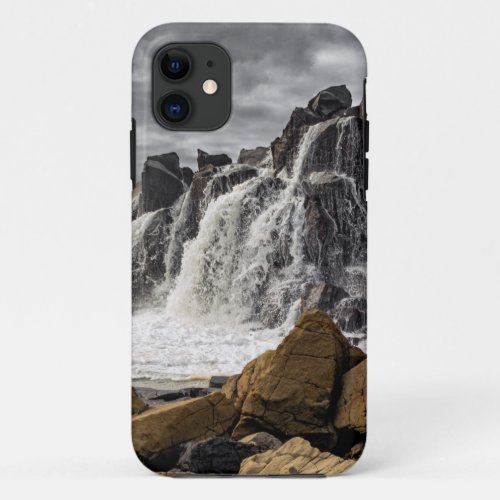 Boneyard Splash 1 iPhone 11 Case