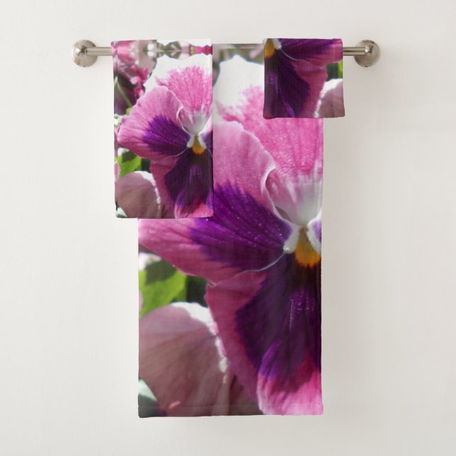 Bonheur Bath Towel Set (Insitu)