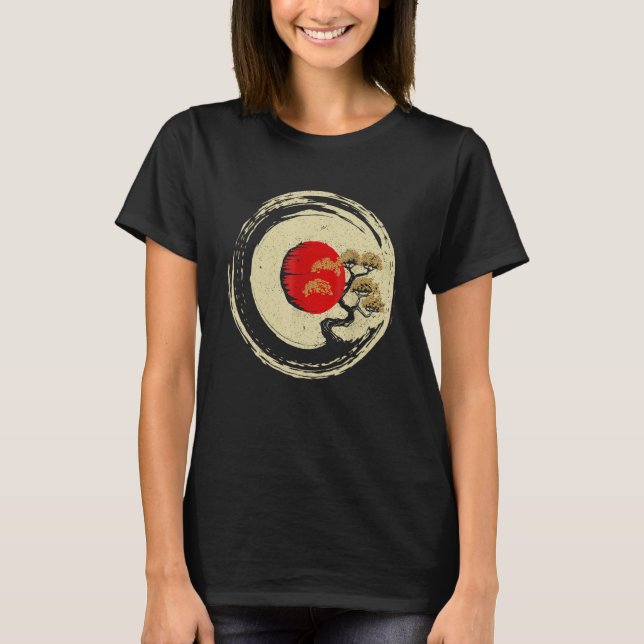 Bonsai Tree In Japanese Zen Buddhist Enso Circle M T-Shirt (Front)