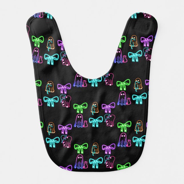 Boo! loves her cat baby bib (Front)