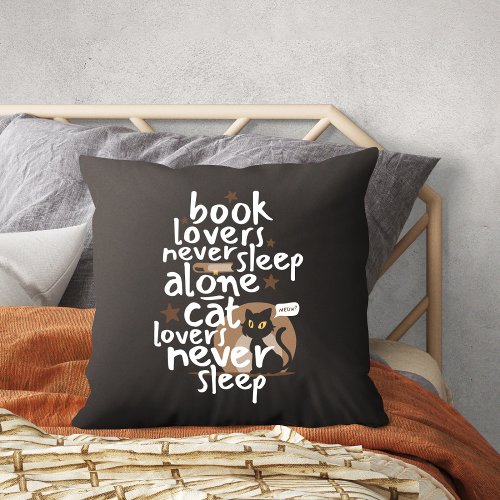 Book and Cat Lovers Sleep Funny Throw Pillow