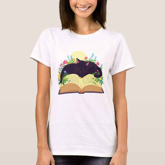Book Lover Gift, Cat Lover Gift Women, Halloween  T-Shirt (Front)
