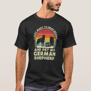 Books And German Shepherd Dog Reading GSP Mom T-Shirt