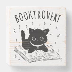 Booktrovert cat with book and stars wooden box sign