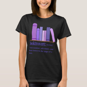 Booktrovert Definition – Cozy Book Lover Design T-Shirt