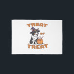 Border Collie Halloween Dog Costume “Treat or Trea Rug<br><div class="desc">Border Collie Halloween Dog Costume “Treat or Treat” Classic T-Shirt</div>