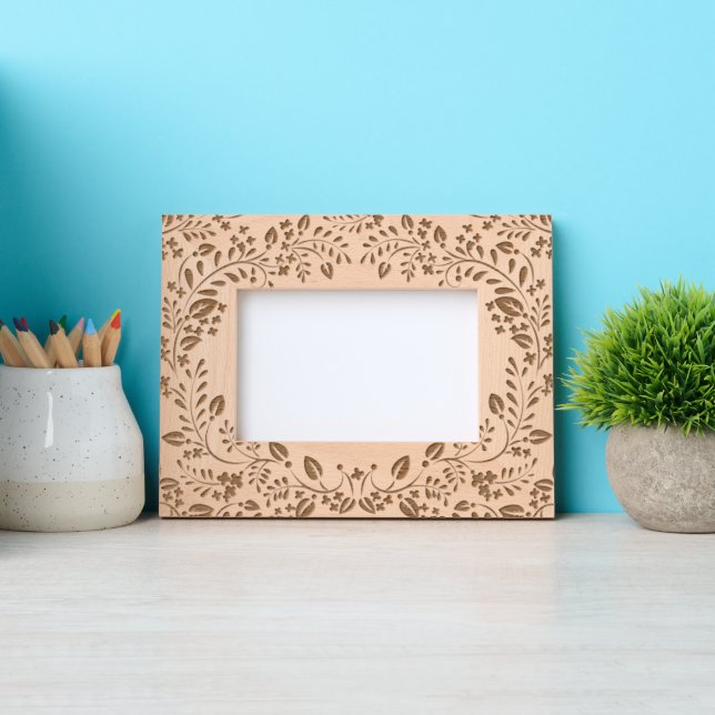 Border of leaves engraved frames (Front)