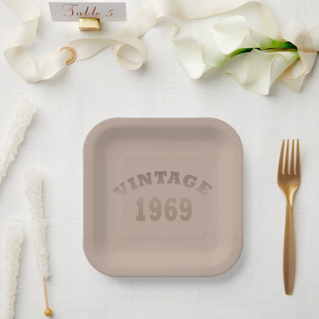 Born in 1969 vintage birthday paper plates (Wedding)