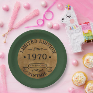 Born in 1970 vintage birthday party paper plates
